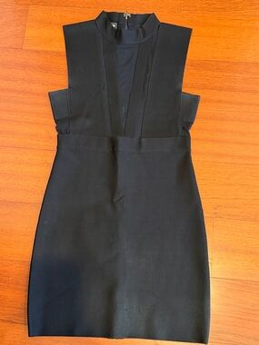 Bebe Black Sleeveless Mock Neck Sheath Dress size M